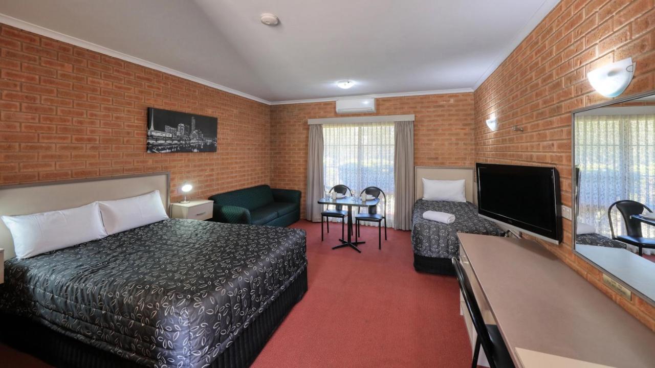 Glider City Motel Benalla Kültér fotó