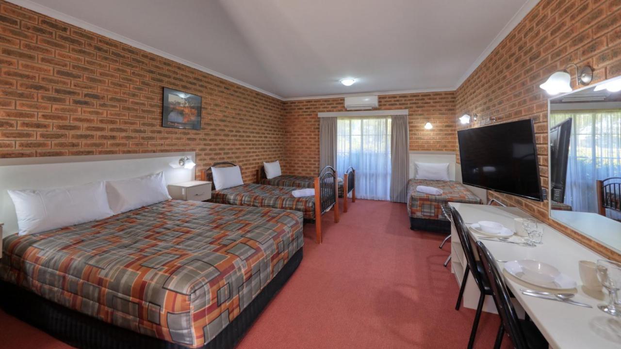 Glider City Motel Benalla Kültér fotó