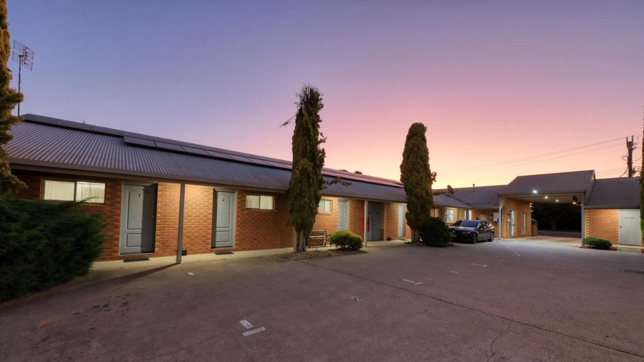 Glider City Motel Benalla Kültér fotó
